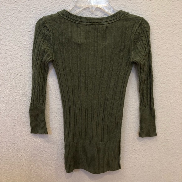 NEW Green Knit Top - Picture 3 of 3